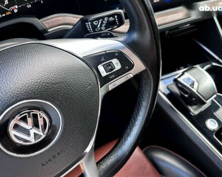 Фольксваген Туарег, об'ємом двигуна 3 л та пробігом 160 тис. км за 44444 $, фото 20 на Automoto.ua