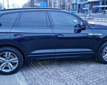 Фольксваген Туарег, объемом двигателя 3.96 л и пробегом 74 тыс. км за 71000 $, фото 31 на Automoto.ua