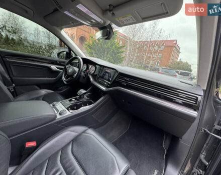 Фольксваген Туарег, объемом двигателя 3 л и пробегом 150 тыс. км за 42900 $, фото 35 на Automoto.ua