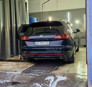 Фольксваген Туарег, объемом двигателя 3.96 л и пробегом 74 тыс. км за 71000 $, фото 32 на Automoto.ua