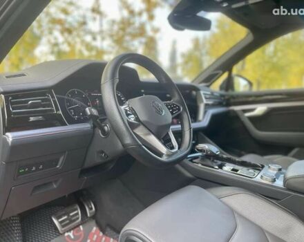 Фольксваген Туарег, объемом двигателя 3 л и пробегом 97 тыс. км за 58999 $, фото 28 на Automoto.ua