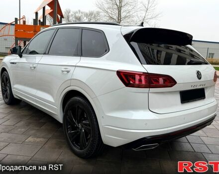 Фольксваген Туарег, объемом двигателя 3 л и пробегом 63 тыс. км за 62999 $, фото 1 на Automoto.ua