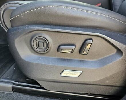 Фольксваген Туарег, об'ємом двигуна 3 л та пробігом 137 тис. км за 54999 $, фото 13 на Automoto.ua