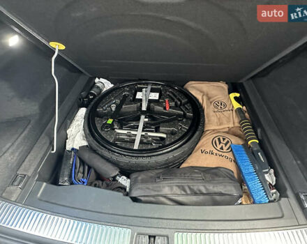 Фольксваген Туарег, объемом двигателя 2.97 л и пробегом 94 тыс. км за 65500 $, фото 41 на Automoto.ua