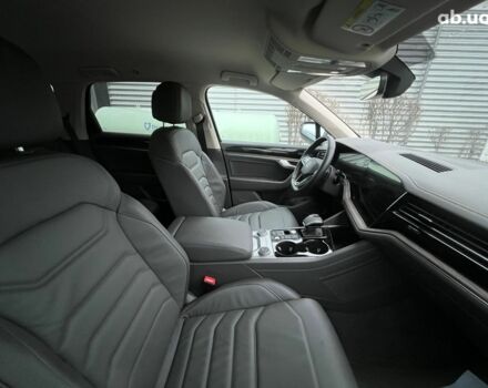Фольксваген Туарег, объемом двигателя 2.97 л и пробегом 21 тыс. км за 73359 $, фото 14 на Automoto.ua
