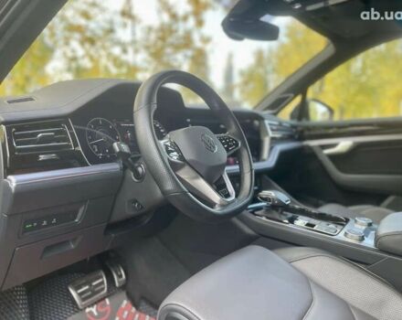 Фольксваген Туарег, об'ємом двигуна 3 л та пробігом 97 тис. км за 59400 $, фото 28 на Automoto.ua