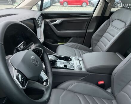 Фольксваген Туарег, объемом двигателя 2.97 л и пробегом 21 тыс. км за 73359 $, фото 4 на Automoto.ua