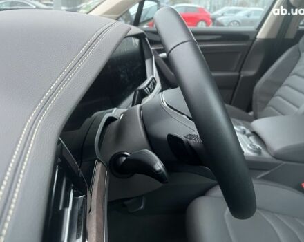 Фольксваген Туарег, объемом двигателя 2.97 л и пробегом 21 тыс. км за 73359 $, фото 7 на Automoto.ua