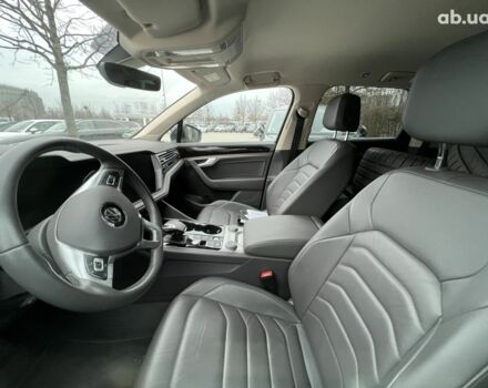 Фольксваген Туарег, объемом двигателя 3 л и пробегом 20 тыс. км за 74881 $, фото 26 на Automoto.ua