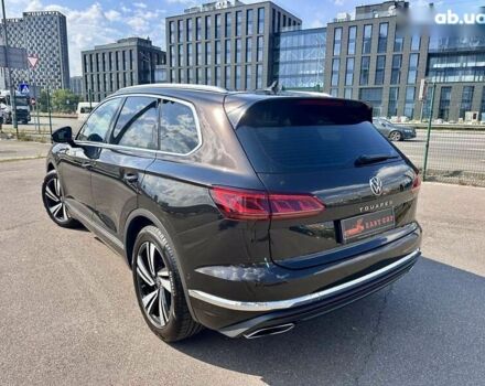 Фольксваген Туарег, объемом двигателя 3 л и пробегом 40 тыс. км за 61900 $, фото 24 на Automoto.ua
