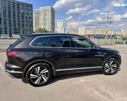 Фольксваген Туарег, объемом двигателя 3 л и пробегом 40 тыс. км за 61900 $, фото 4 на Automoto.ua