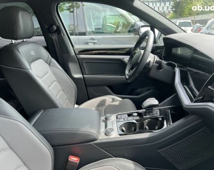 Фольксваген Туарег, об'ємом двигуна 3 л та пробігом 8 тис. км за 96617 $, фото 18 на Automoto.ua