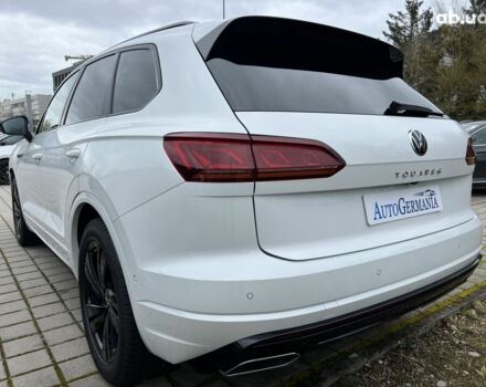 Фольксваген Туарег, объемом двигателя 3 л и пробегом 15 тыс. км за 93356 $, фото 4 на Automoto.ua