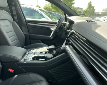 Фольксваген Туарег, объемом двигателя 3 л и пробегом 2 тыс. км за 95856 $, фото 3 на Automoto.ua