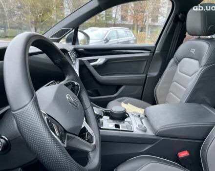 Фольксваген Туарег, объемом двигателя 3 л и пробегом 15 тыс. км за 93356 $, фото 36 на Automoto.ua