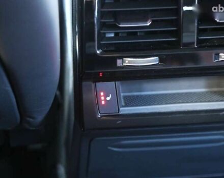 Фольксваген Туарег, объемом двигателя 3 л и пробегом 63 тыс. км за 75000 $, фото 29 на Automoto.ua