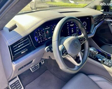 Фольксваген Туарег, объемом двигателя 3 л и пробегом 34 тыс. км за 82900 $, фото 20 на Automoto.ua