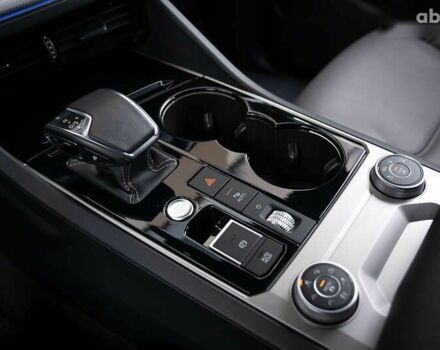 Фольксваген Туарег, об'ємом двигуна 3 л та пробігом 34 тис. км за 80000 $, фото 25 на Automoto.ua