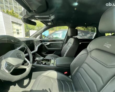 Фольксваген Туарег, объемом двигателя 3 л и пробегом 2 тыс. км за 95856 $, фото 16 на Automoto.ua