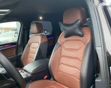 Фольксваген Туарег, объемом двигателя 3 л и пробегом 48 тыс. км за 67000 $, фото 23 на Automoto.ua