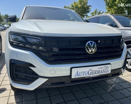 Фольксваген Туарег, об'ємом двигуна 3 л та пробігом 2 тис. км за 96986 $, фото 33 на Automoto.ua