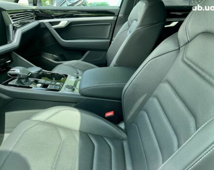 Фольксваген Туарег, объемом двигателя 3 л и пробегом 2 тыс. км за 95856 $, фото 12 на Automoto.ua