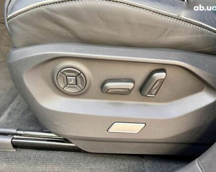 Фольксваген Туарег, об'ємом двигуна 3 л та пробігом 54 тис. км за 74999 $, фото 22 на Automoto.ua
