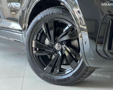 Фольксваген Туарег, объемом двигателя 3 л и пробегом 1 тыс. км за 83900 $, фото 4 на Automoto.ua