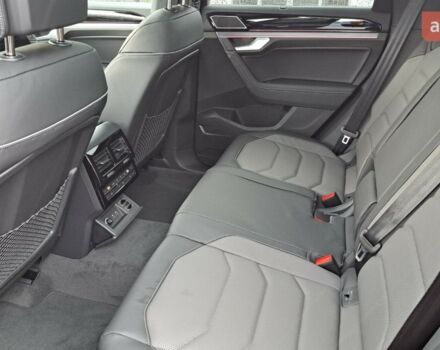 Фольксваген Туарег, об'ємом двигуна 2.97 л та пробігом 0 тис. км за 86189 $, фото 9 на Automoto.ua