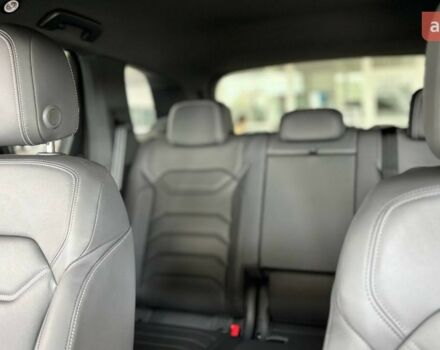 Фольксваген Туарег, объемом двигателя 2.97 л и пробегом 0 тыс. км за 69770 $, фото 18 на Automoto.ua