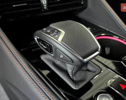 купить новое авто Фольксваген Туарег 2025 года от официального дилера Автодім Атлант на Вацлава Гавела Фольксваген фото