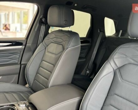 Фольксваген Туарег, объемом двигателя 2.97 л и пробегом 0 тыс. км за 88000 $, фото 23 на Automoto.ua