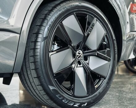 купить новое авто Фольксваген Туарег 2025 года от официального дилера Автодім Атлант на Вацлава Гавела Фольксваген фото