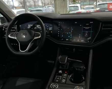 Фольксваген Туарег, объемом двигателя 2.97 л и пробегом 0 тыс. км за 69771 $, фото 8 на Automoto.ua