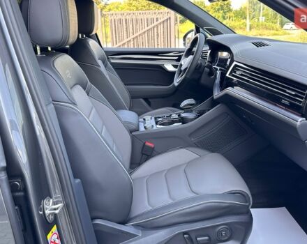 Фольксваген Туарег, объемом двигателя 2.97 л и пробегом 0 тыс. км за 82500 $, фото 34 на Automoto.ua