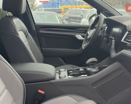 Фольксваген Туарег, объемом двигателя 2.97 л и пробегом 0 тыс. км за 86190 $, фото 7 на Automoto.ua