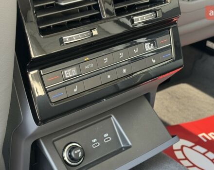 Фольксваген Туарег, объемом двигателя 2.97 л и пробегом 0 тыс. км за 84990 $, фото 12 на Automoto.ua