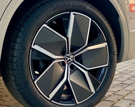 Фольксваген Туарег, объемом двигателя 2.97 л и пробегом 0 тыс. км за 87500 $, фото 5 на Automoto.ua