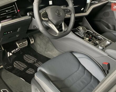 купить новое авто Фольксваген Туарег 2025 года от официального дилера Автодім Атлант на Вацлава Гавела Фольксваген фото