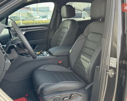 Фольксваген Туарег, объемом двигателя 2.97 л и пробегом 0 тыс. км за 66600 $, фото 14 на Automoto.ua