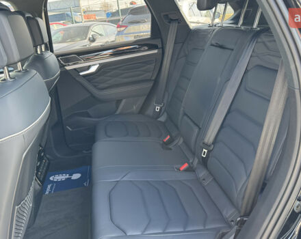 Фольксваген Туарег, объемом двигателя 2.97 л и пробегом 0 тыс. км за 87500 $, фото 13 на Automoto.ua