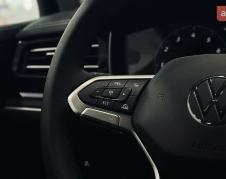 купить новое авто Фольксваген Туарег 2025 года от официального дилера Автодім Атлант на Вацлава Гавела Фольксваген фото