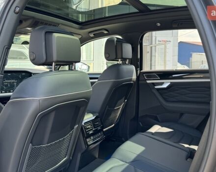 Фольксваген Туарег, объемом двигателя 2.97 л и пробегом 0 тыс. км за 87000 $, фото 13 на Automoto.ua