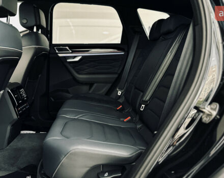 Фольксваген Туарег, объемом двигателя 2.97 л и пробегом 0 тыс. км за 86926 $, фото 33 на Automoto.ua