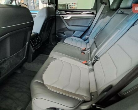 Фольксваген Туарег, объемом двигателя 2.97 л и пробегом 0 тыс. км за 86560 $, фото 17 на Automoto.ua