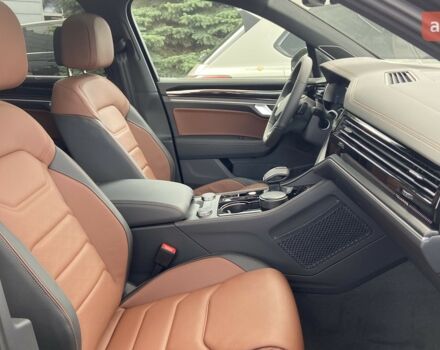 Фольксваген Туарег, об'ємом двигуна 2.97 л та пробігом 0 тис. км за 88055 $, фото 11 на Automoto.ua