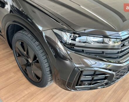 Фольксваген Туарег, объемом двигателя 2.97 л и пробегом 0 тыс. км за 90689 $, фото 4 на Automoto.ua