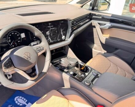 Фольксваген Туарег, объемом двигателя 2.97 л и пробегом 0 тыс. км за 83500 $, фото 1 на Automoto.ua