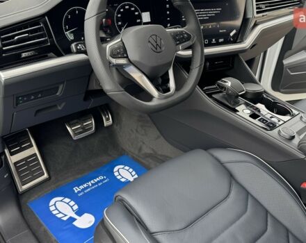 Фольксваген Туарег, объемом двигателя 2.97 л и пробегом 0 тыс. км за 88000 $, фото 1 на Automoto.ua