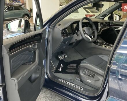 купити нове авто Фольксваген Туарег 2025 року від офіційного дилера Автодім Атлант на Вацлава Гавела Фольксваген фото